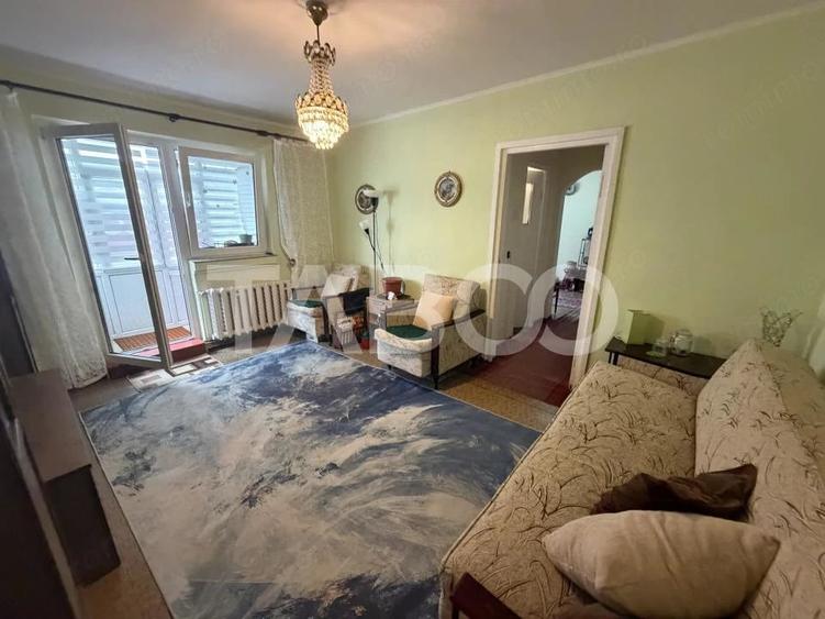 Apartament cu 2 camere semidecomandat în Central