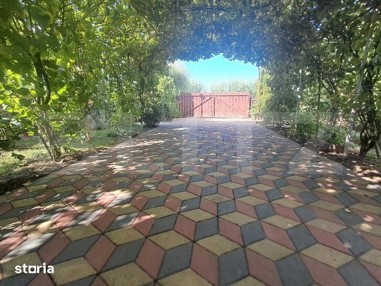 Casă cu 3 camere cu Teren 1050 Mp în Dumbrăvioara