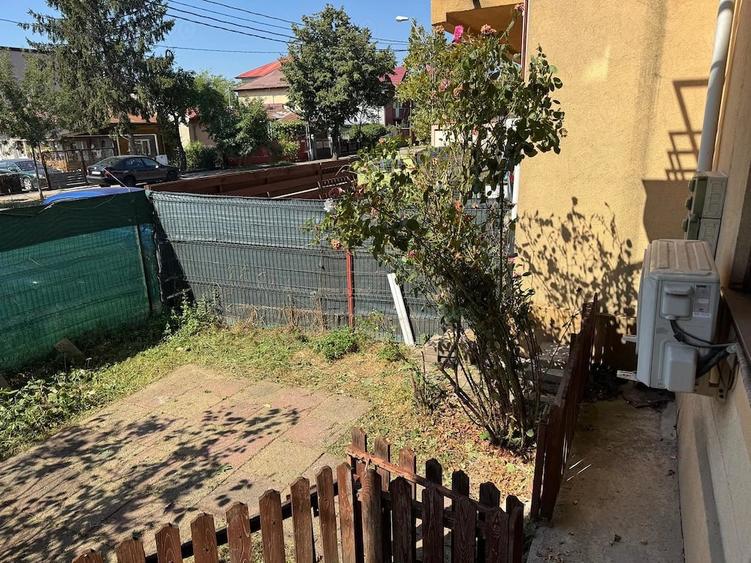 Apartament cu 2 camere decomandat în Giulești