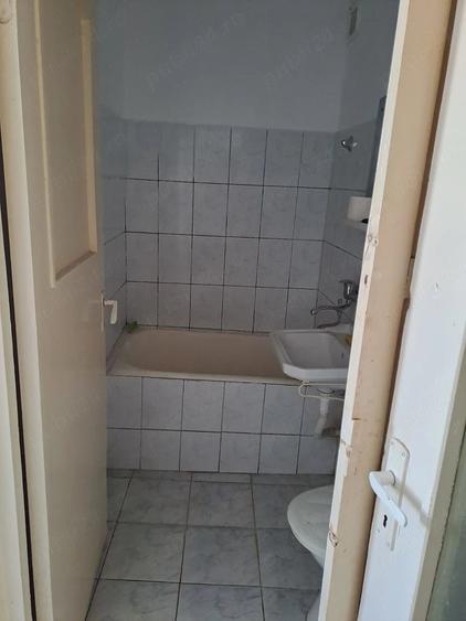 Apartament cu 2 camere semidecomandat în Ciucului