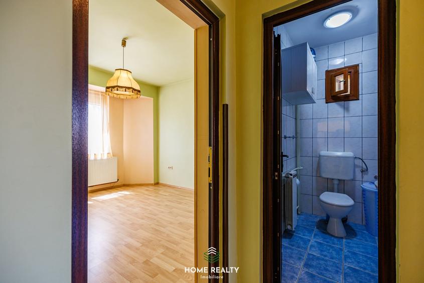 Casă cu 11 camere cu Canalizare în Lugoj