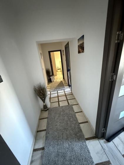 Vanzare Apartament 3 Camere cu Balcon, Etaj 1 Dacia, Constanta - 6