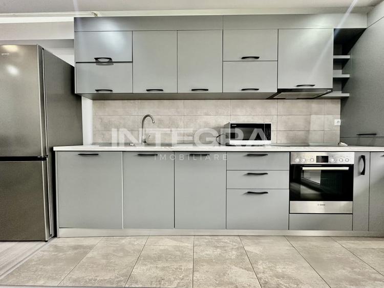 Apartament cu 2 camere semidecomandat, mobilat în Florești
