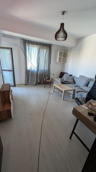 Apartament cu 2 camere decomandat, mobilat în Berceni