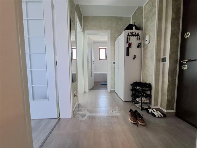 Apartament cu 2 camere decomandat, mobilat în Valea Adâncă