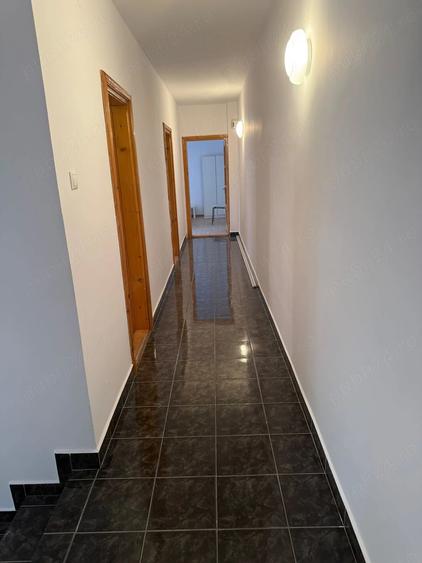 Apartament cu 2 camere decomandat în Universitate