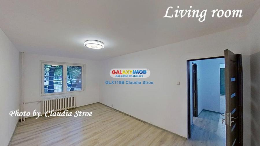 Apartament cu 3 camere decomandat în Dristor