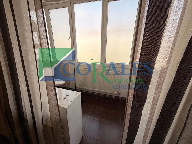 Apartament cu 2 camere semidecomandat, mobilat în Soarelui