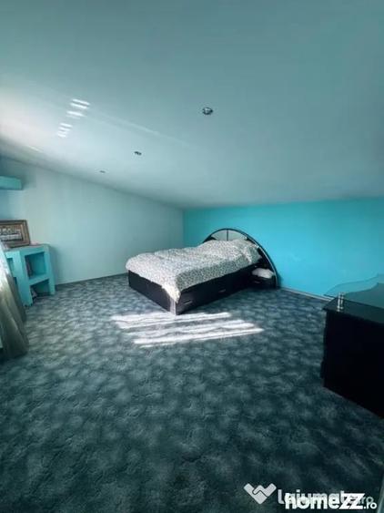 Casă cu 7 camere cu Teren 2500 Mp în Siret