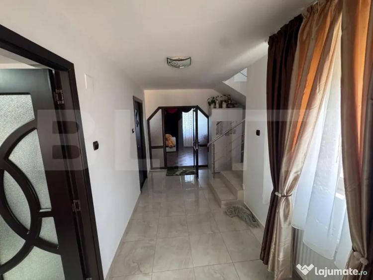 Casă cu 3 camere cu Teren 678 Mp în Valea