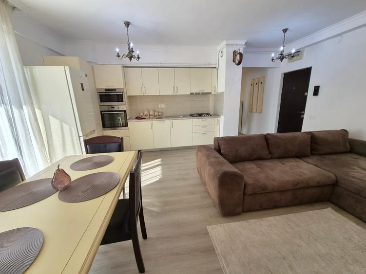 Apartament cu 3 camere decomandat în Iancu Nicolae