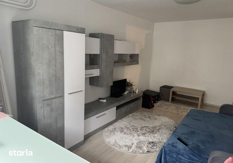 Iancului , Magura Vulturului , bloc mixt construit in anul 1981 - 12