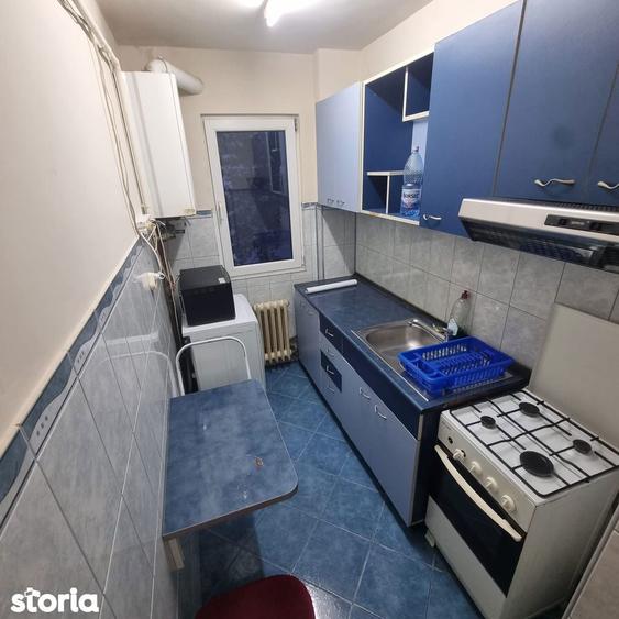 Apartament cu 3 camere decomandat în Grigorescu
