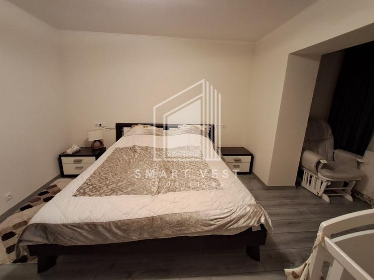 Apartament cu 4 camere decomandat, mobilat în Micro 17
