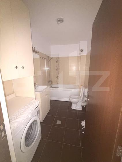Apartament cu 2 camere semidecomandat, mobilat în Florești