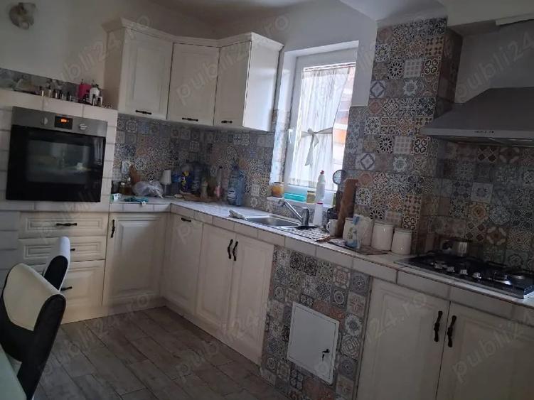 Casă cu Teren 380 Mp în Central
