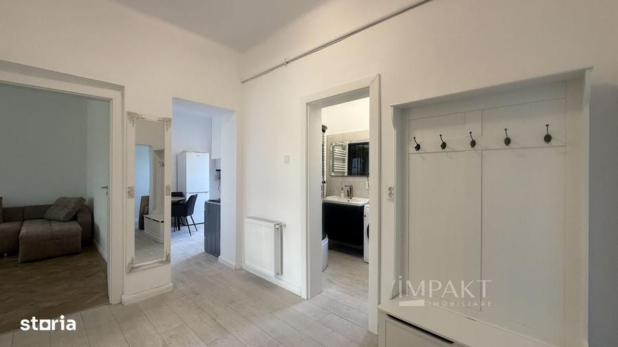 Apartament cu 3 camere decomandat, mobilat în Central