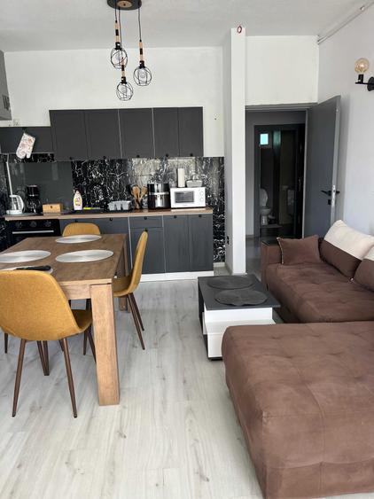 Vand apartament cu 2 camere decomandat, complet mobilat si utilat.. - 3