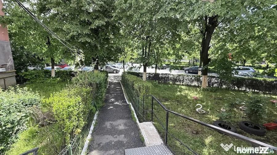 Garsonieră nedecomandată în Vest