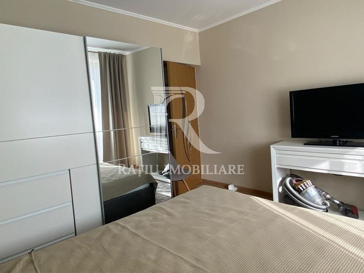 Apartament cu 2 camere decomandat, mobilat în Decebal