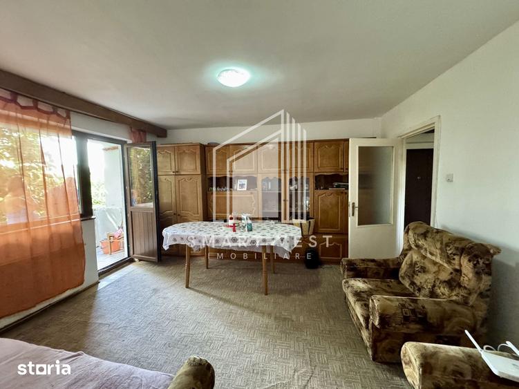 Apartament cu 3 camere decomandat în Micro 16