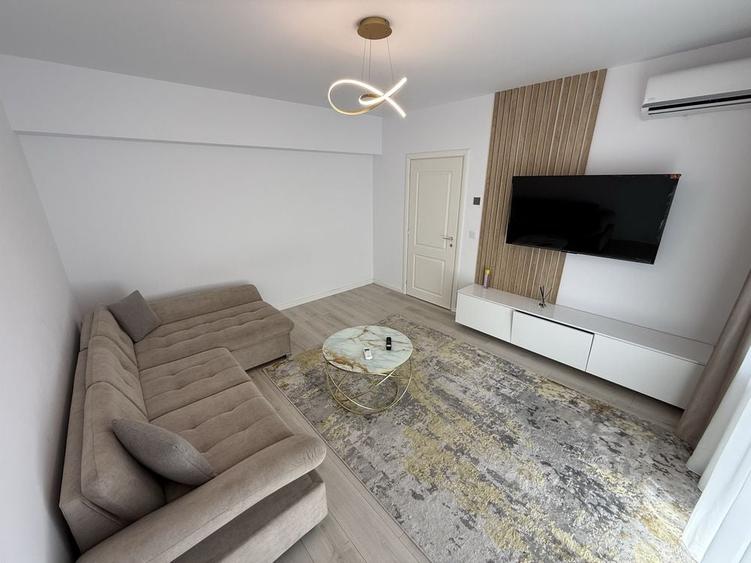 Apartament cu 2 camere decomandat în Dancu
