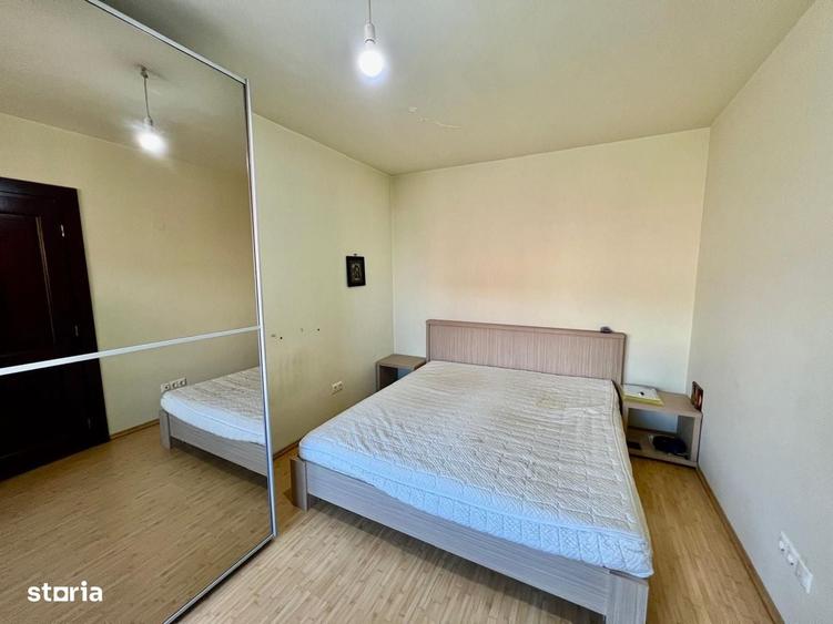 Apartament cu 3 camere în Sub Arini