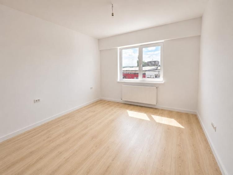 Apartament cu 2 camere decomandat în Canta
