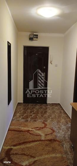 Apartament cu 2 camere semidecomandat în UMT