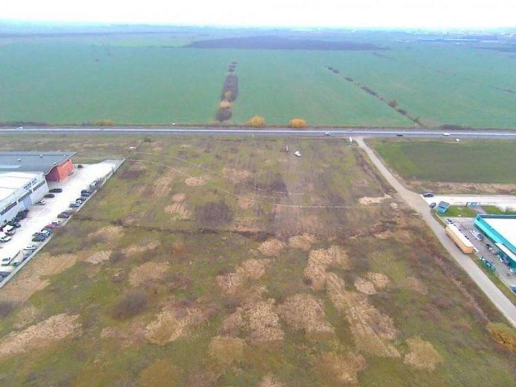 Teren Construcții intravilan de 14288 mp, în Aradului