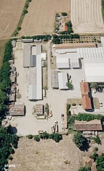 Spațiu comercial, de 9,007 mp, în Central