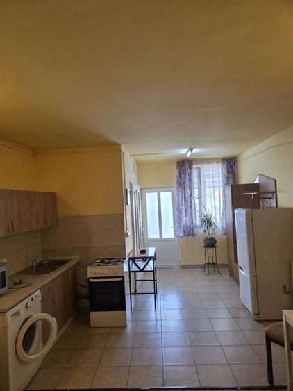 Garsonieră semidecomandată în Oncea