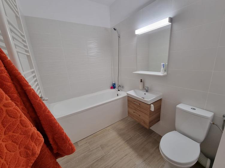 Apartament cu 2 camere decomandat în Grozăvești