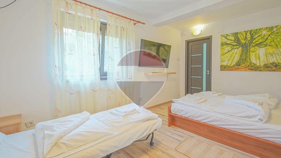 Comision 0%! Vila Patricia, pensiune Breaza | teren tenis | ciubăr - 37