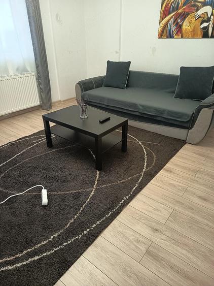 Apartament cu 2 camere decomandat în Apărătorii Patriei