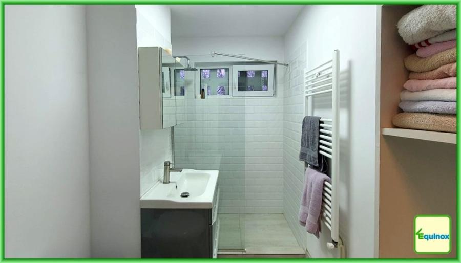 Apartament cu 2 camere semidecomandat în Cina