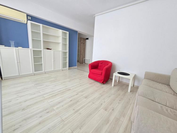 Apartament cu 2 camere decomandat, mobilat în Sisești