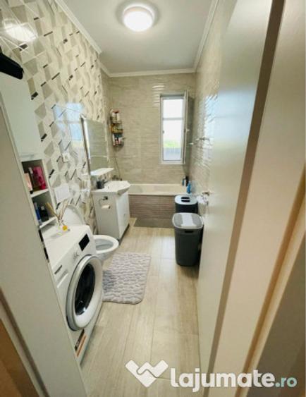 Apartament cu 2 camere decomandat în Dumbrăvița