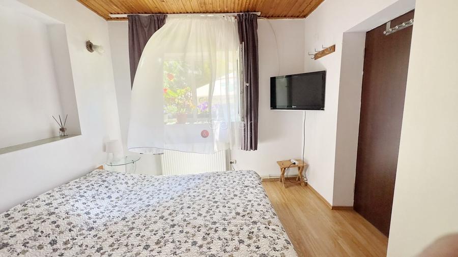 Hotel/Pensiune, de 400 mp, în Moieciu de Jos