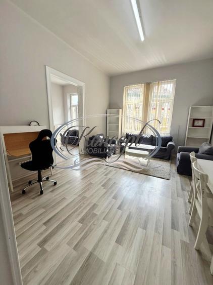 Apartament cu 2 camere semidecomandat, mobilat în Horea