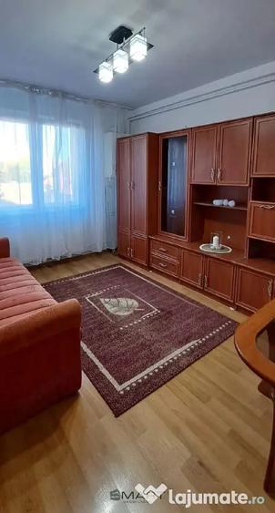 Apartament cu 2 camere decomandat în Sud