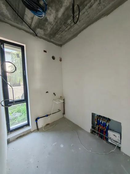 Duplex cu 4 camere cu Canalizare în Corbeanca