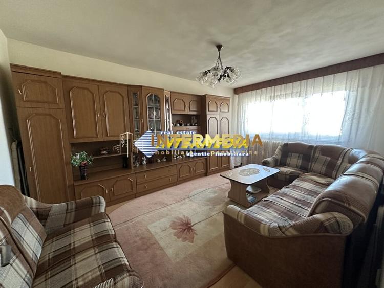 Apartament cu 2 camere decomandat, mobilat în Ampoi 2