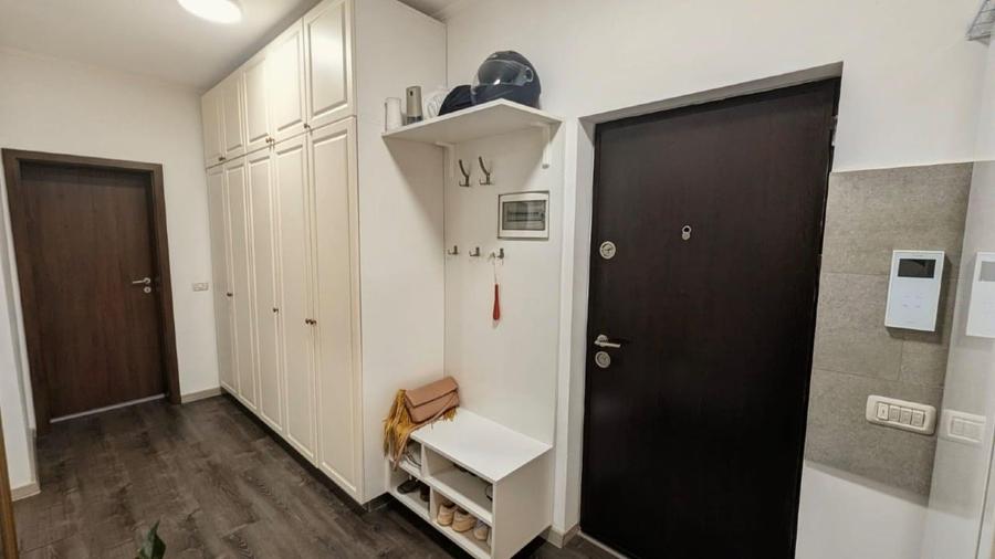 Apartament cu 3 camere decomandat, mobilat în Giroc