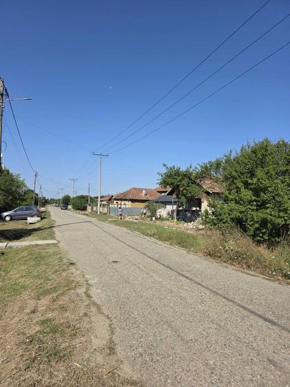 Spațiu comercial, în Dănești