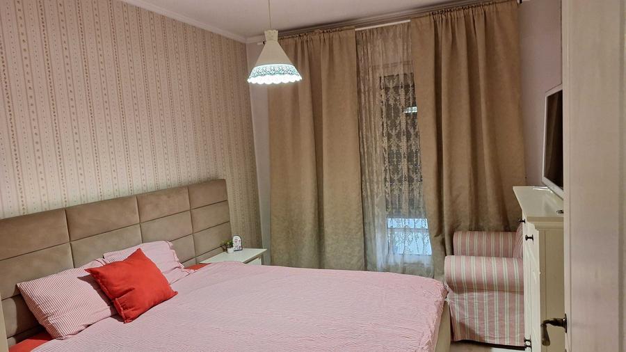 Apartament cu 2 camere decomandat în Crețuleasca