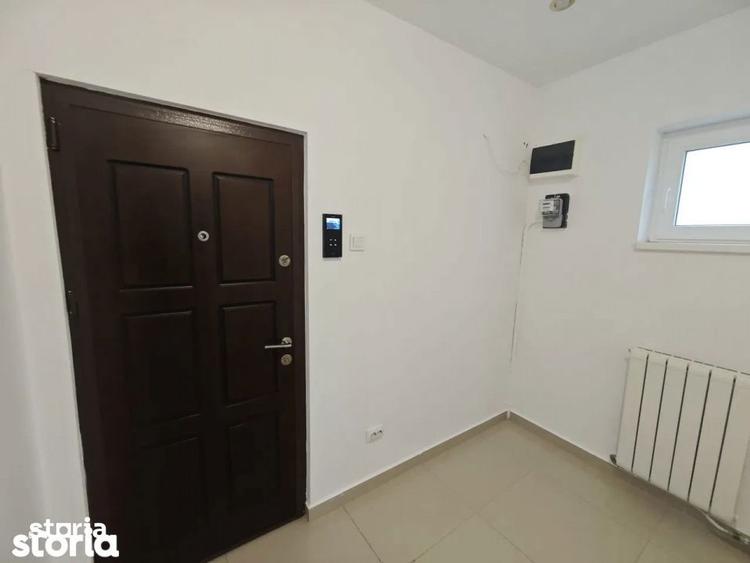 Apartament cu 5 camere semidecomandat în Primăverii
