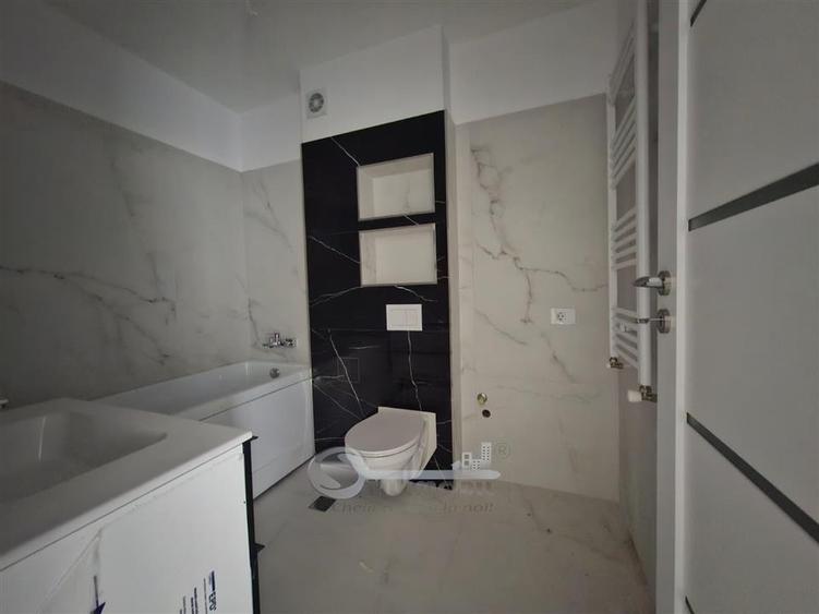 Apartament cu 2 camere decomandat în Galata