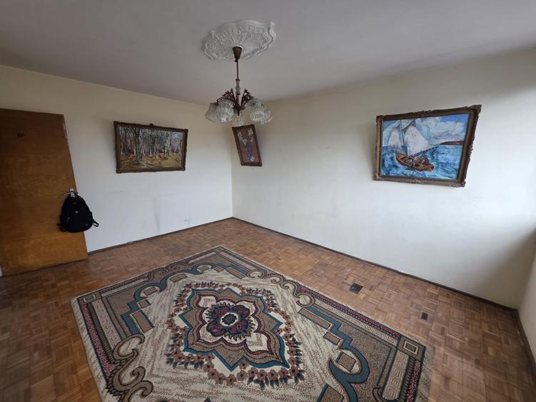 Apartament cu 2 camere decomandat în Tineretului