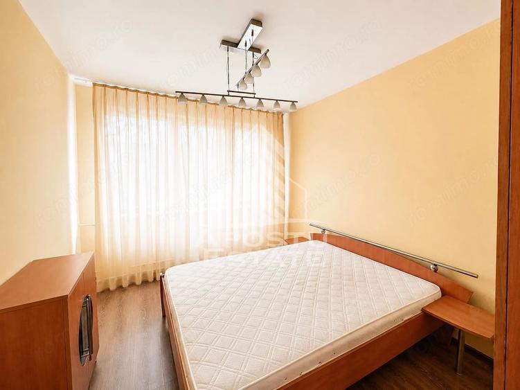 Apartament cu 3 camere decomandat în Odobescu